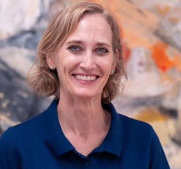 Dr. med. Julia Tscherpel