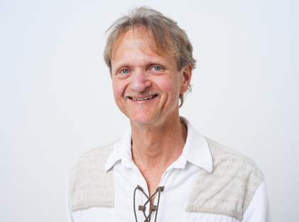 Dr. Bernhard Wiesner