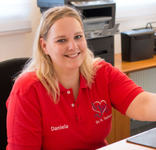 Dr. Hildegard Tscharf