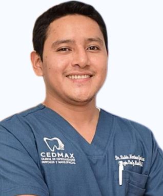 Dr. Rubén Martínez