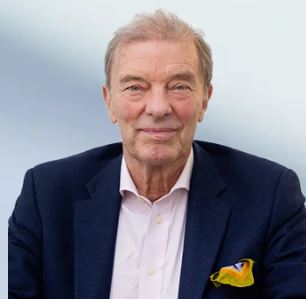 Dr Rodney Foale