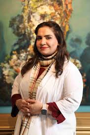 Dr. Farmania Zia