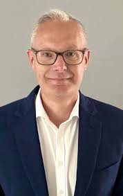 Dr. Thomas Vestergaard