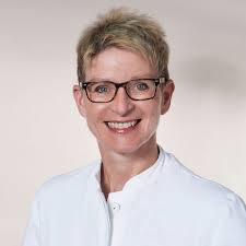 Dr. Sabine Guth