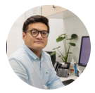 Dr Vui Lee