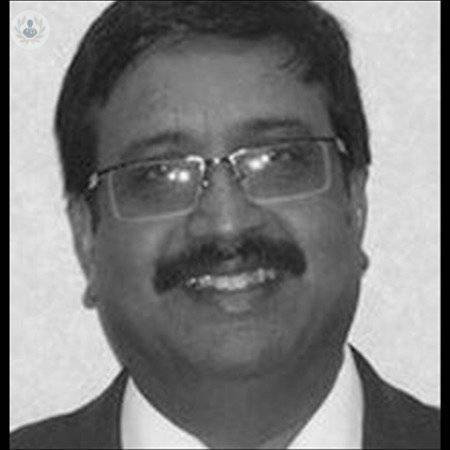 Dr Manoj Bhandari