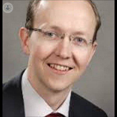 Dr Andrew Flett