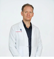 Dr Heng Veasna