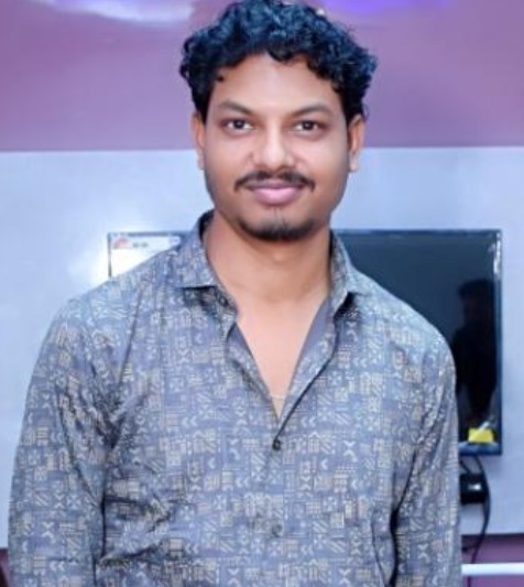 Dr Kunal