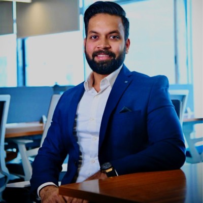 Dr. Siddharth Sanjeev Bhandari