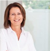 Dr. Julia Moser