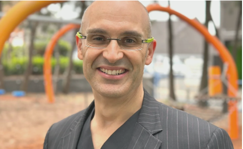 Dr Pedro Valente