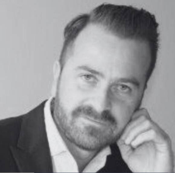 Dr. Francesco Bellucci