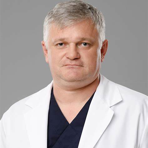 Dr. Vladimir Andronatii