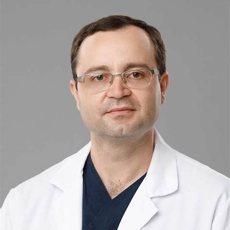 Dr. Mihai Andronic