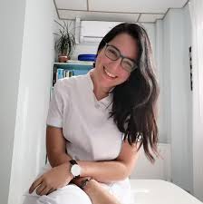 Dr. Laura Gálvez