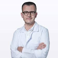 Dr. Julio Sanin