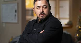Dr. Santiago Paredes