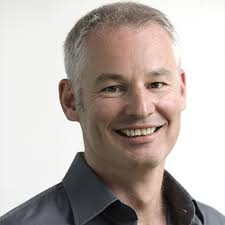 Dr. Raimund Völker