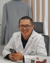 Dr. Alex Pulido