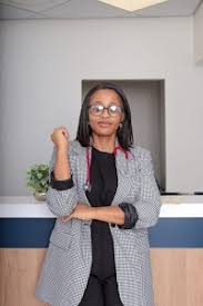 Dr. Xoli Jingxi