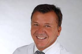 Dr. Michael Schubert