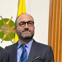 Dr. Felipe Cardona