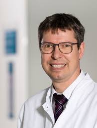 Dr. med. Michael Wachowsky