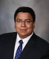Dr. Gustavo Puentes