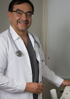 Dr. Héctor Molina Calle