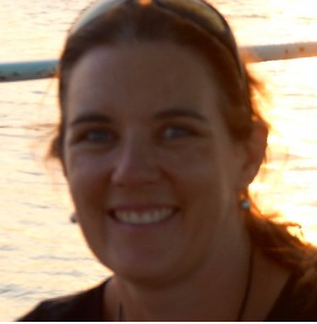 Dr Lisa Collins