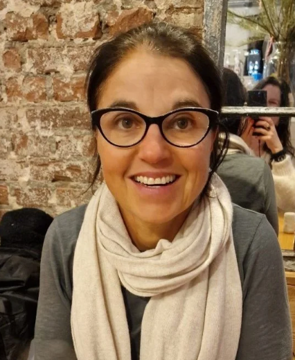 Dr Daphne Brown
