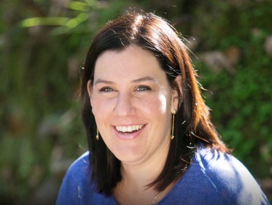 Dr Esnielle Brooks