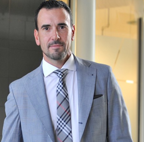 Dr. Brent Howley