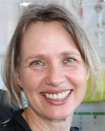 Dr Nagina (Maringa) Oeding-Erdel