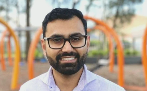 Dr Satnam Jaswal