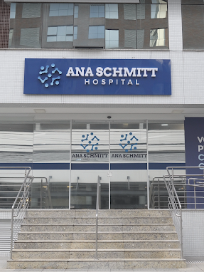 Ana Schmitt Hospital