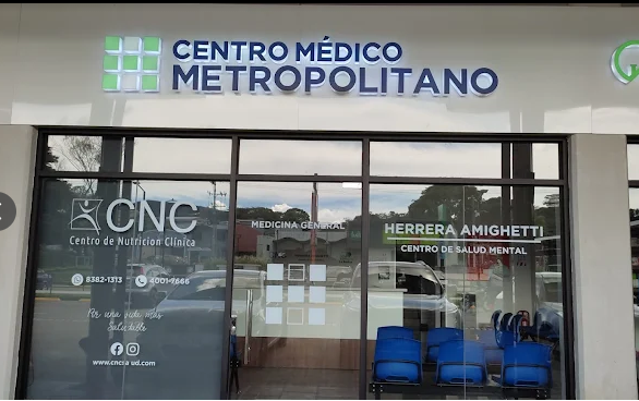 Centro Médico Metropolitano • Flores