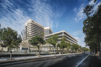 Shanghai Xinshijie Eye Hospital