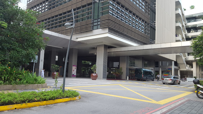 Khoo Teck Puat Hospital
