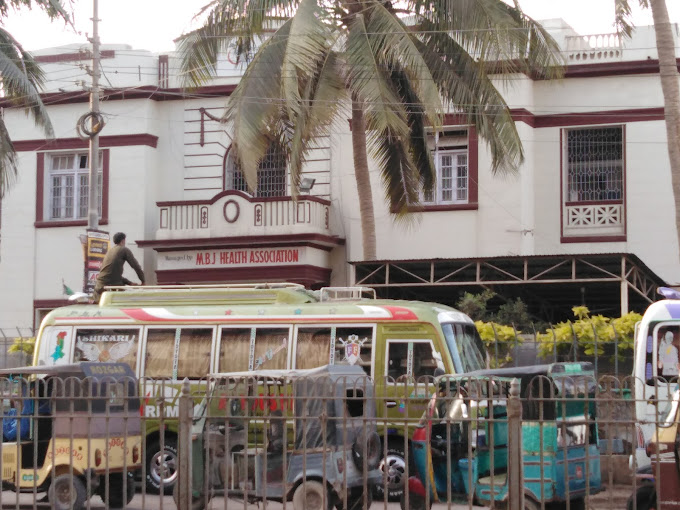 Kharadar General Hospital