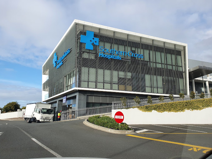 Southern Cross North Harbour Hospital