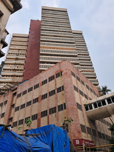 P. D. Hinduja Hospital and Medical Research Centre