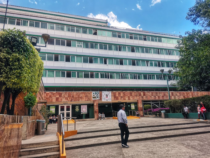 Centro Medico Nacional La Raza