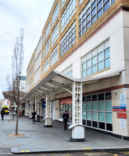 Chelsea and Westminster Hospital