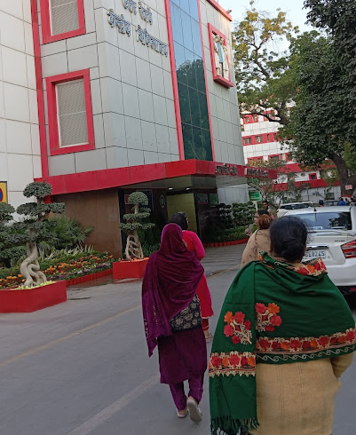 Northern Railway Central Hospital