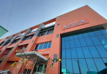 Lok Nayak Hospital