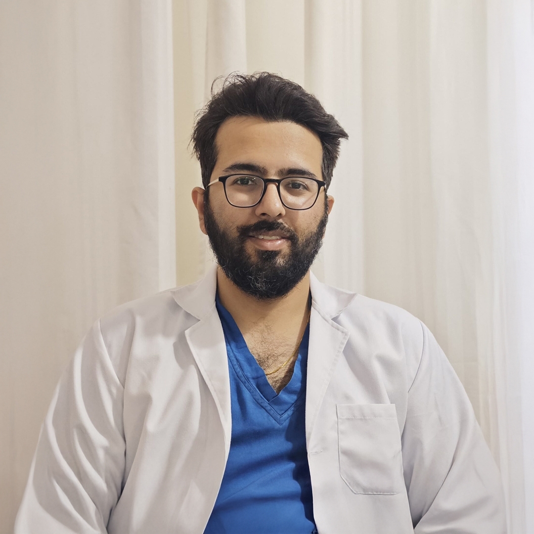Dr. Vatsal Thakral - Gynaecologist, Gynae Laparoscopic and Hysteroscopic Surgeon
