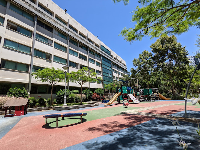 Dana-Dwek Children’s Hospital