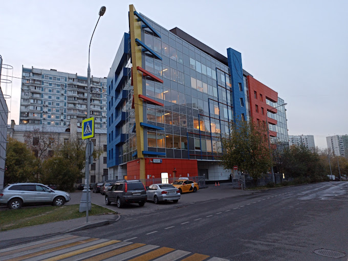 European Clinic of Sports Traumatology and Orthopedics